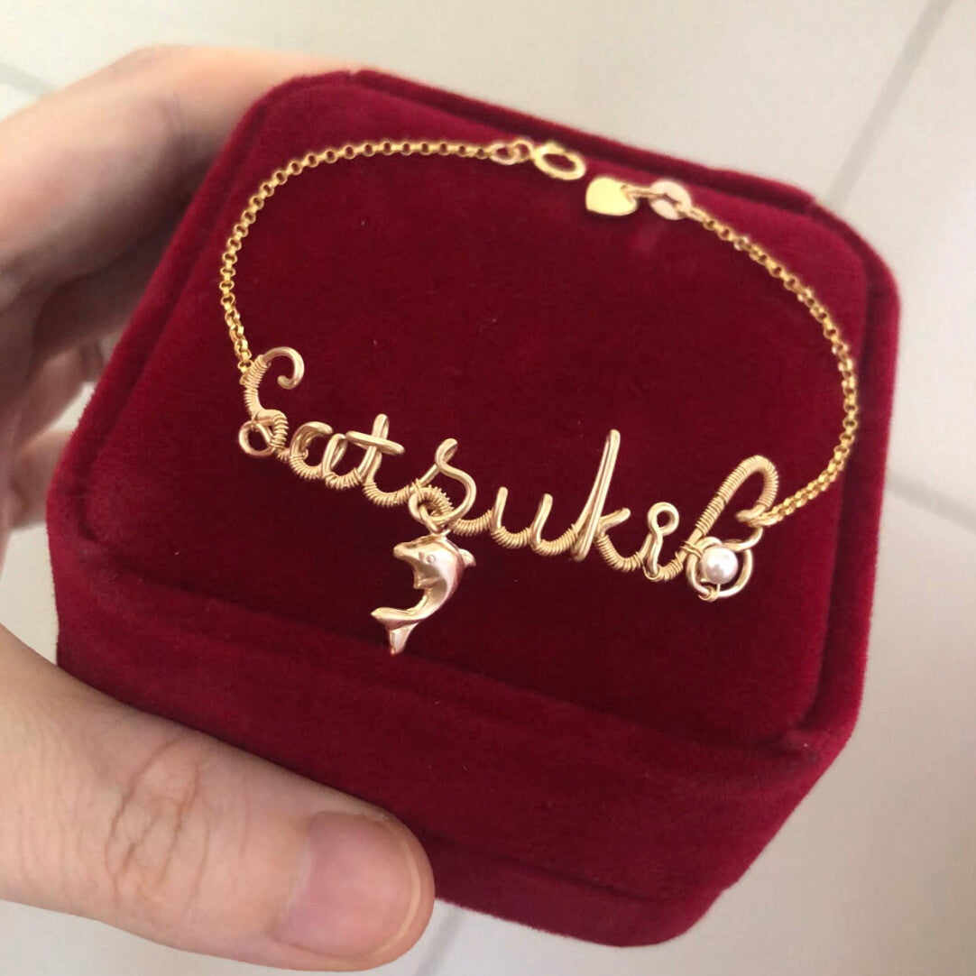 Wire Name Necklace: Personalized 14K Gold Jewelry Gift